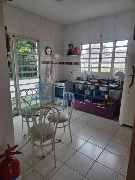 Imóvel Comercial à Venda - Estrutura para Clinica ou Academia
