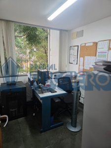 Imóvel Comercial à Venda - Estrutura para Clinica ou Academia Imóvel Comercial à Venda - Estrutura para Clinica ou Academia
