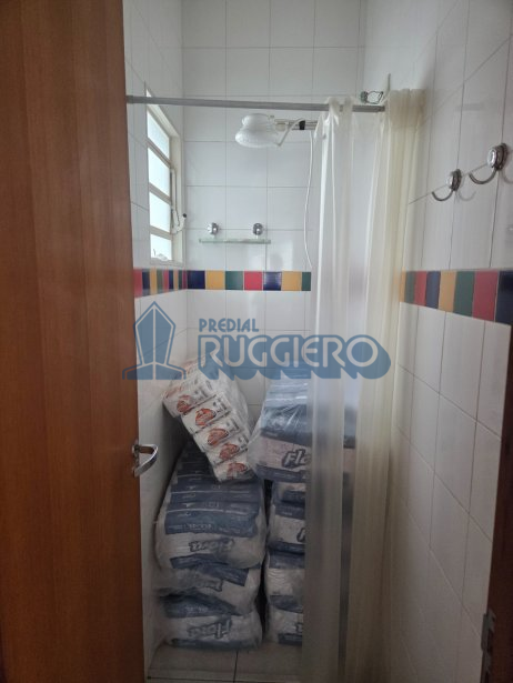 Imóvel Comercial à Venda - Estrutura para Clinica ou Academia